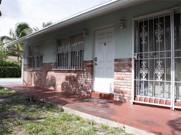 2651 Riverland Dr, Fort Lauderdale FL 33312