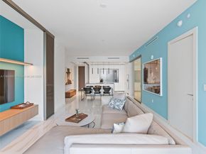 300 Biscayne Blvd Way 2505, Miami FL 33131