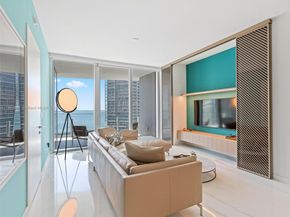 300 Biscayne Blvd Way 2505, Miami FL 33131