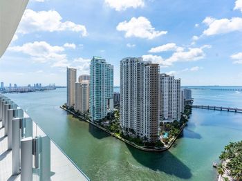 300 Biscayne Blvd Way