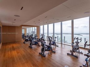 300 Biscayne Blvd Way 2505, Miami FL 33131