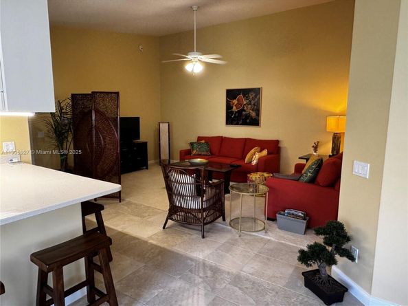 8269 Saint Johns Ct, Wellington FL 33414