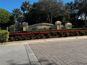 8269 Saint Johns Ct, Wellington FL 33414