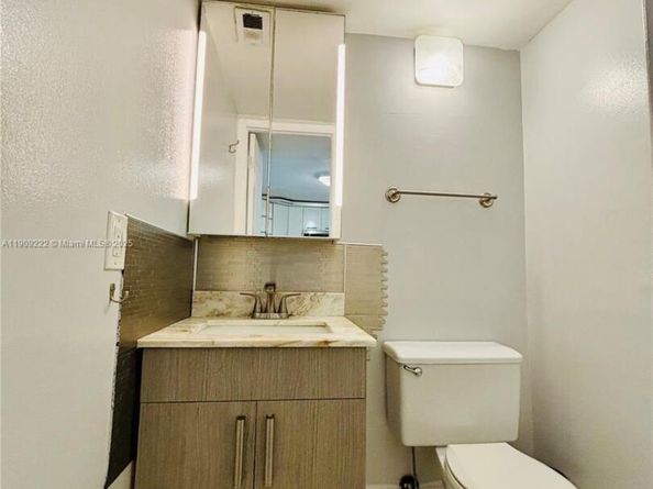 1817 S Ocean Dr 622, Hallandale Beach FL 33009