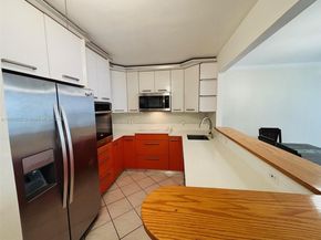 1817 S Ocean Dr 622, Hallandale Beach FL 33009