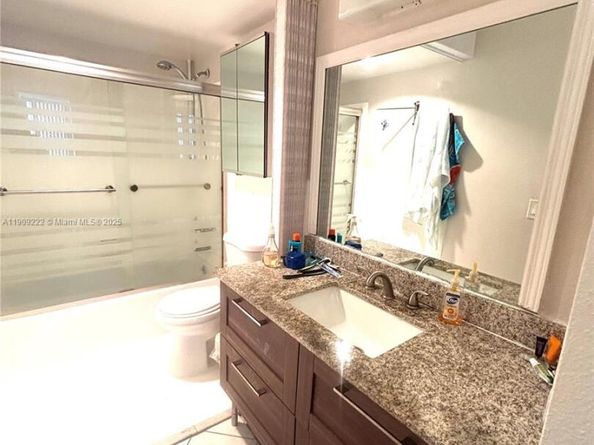 1817 S Ocean Dr 622, Hallandale Beach FL 33009