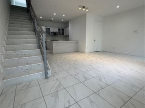 1044 NE 18 103, Fort Lauderdale FL 33304