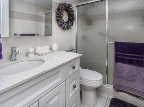 580 Egret Dr 121, Hallandale Beach FL 33009