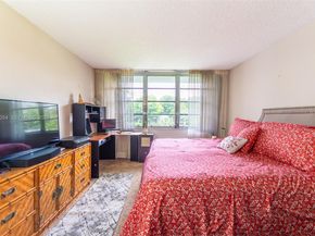 4221 W Palm Aire Dr 203, Pompano Beach FL 33069