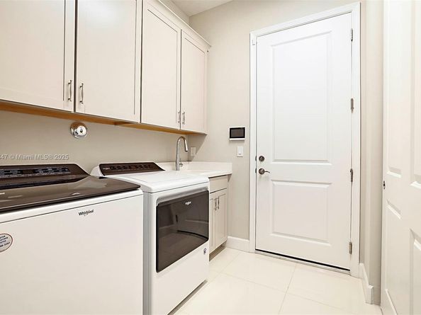 15483 Orchard Dr, Westlake FL 33470