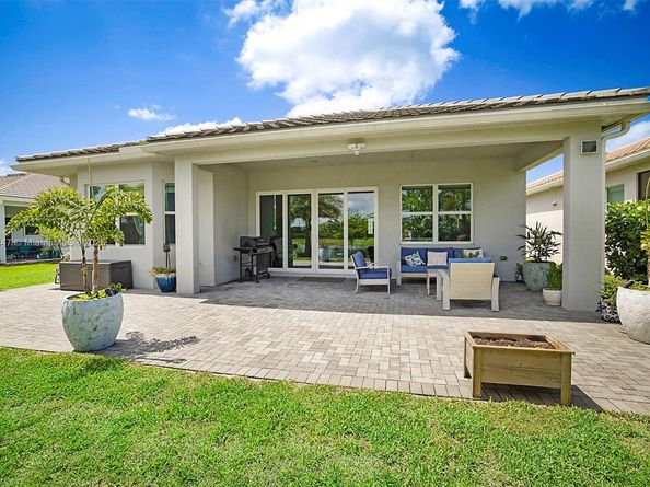15483 Orchard Dr, Westlake FL 33470