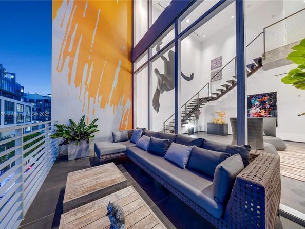 Undisclosed Address #A11915253, Miami FL 33127