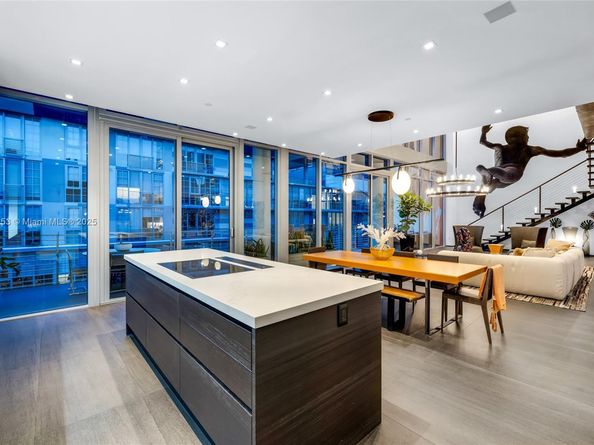 Undisclosed Address #A11915253, Miami FL 33127