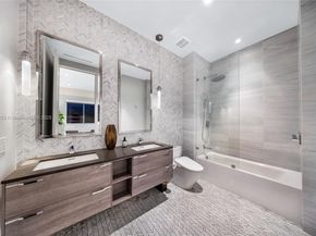 Undisclosed Address #A11915253, Miami FL 33127