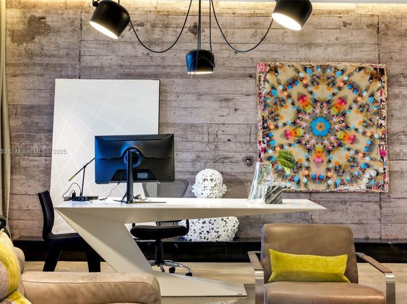 Undisclosed Address #A11915253, Miami FL 33127