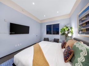 Undisclosed Address #A11915253, Miami FL 33127