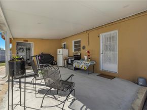 15231 NW 28th Pl, Miami Gardens FL 33054