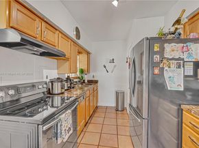 15231 NW 28th Pl, Miami Gardens FL 33054