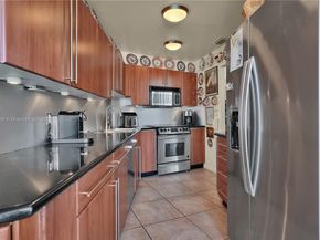 720 NE 69th St 9W, Miami FL 33138