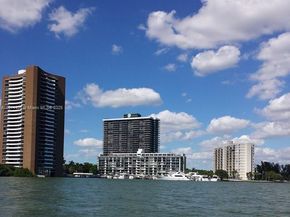 720 NE 69th St 9W, Miami FL 33138