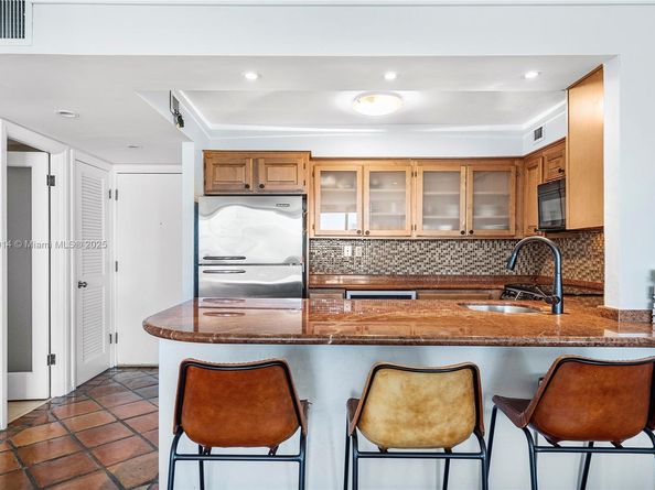 5 Island Ave 15G, Miami Beach FL 33139