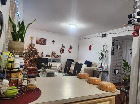 110 SE 2nd St 210, Hallandale Beach FL 33009