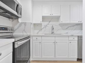 880 NE 69th St 2K, Miami FL 33138