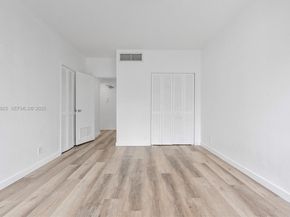 880 NE 69th St 2K, Miami FL 33138