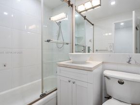 880 NE 69th St 2K, Miami FL 33138