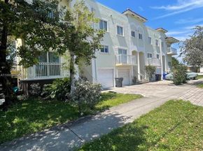 826 N 17th Ave, Hollywood FL 33020