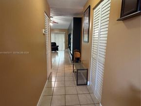 5402 SW 139th Ct, Miami FL 33175