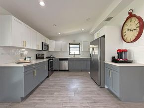 2525 Tortugas Ln, Fort Lauderdale FL 33312