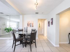 30 SW 57th Ct, Miami FL 33144