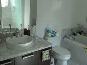 253 NE 2nd St 908, Miami FL 33132