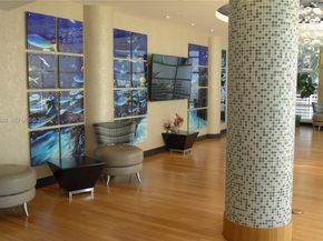 253 NE 2nd St 908, Miami FL 33132