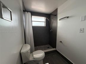 4320 Washington St 214, Hollywood FL 33021