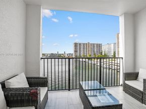 17150 N Bay Rd 2706, Sunny Isles Beach FL 33160