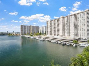 17150 N Bay Rd 2706, Sunny Isles Beach FL 33160