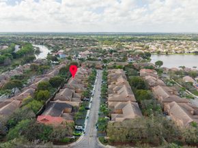 1418 Barcelona Way 623, Weston FL 33327