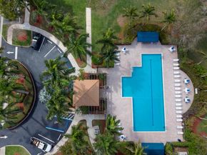 1418 Barcelona Way 623, Weston FL 33327