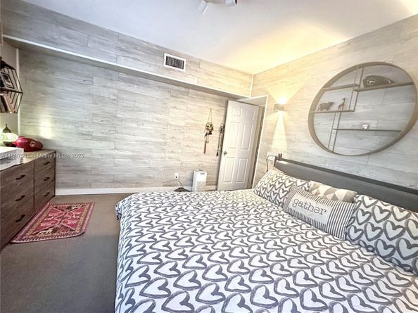 1115 Meridian Ave Townhouse, Miami Beach FL 33139