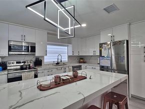 1731 SW 3rd Ave, Pompano Beach FL 33060