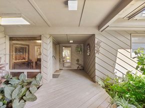 765 N Shore Dr, Miami Beach FL 33141