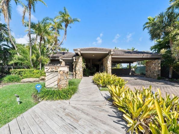 765 N Shore Dr, Miami Beach FL 33141