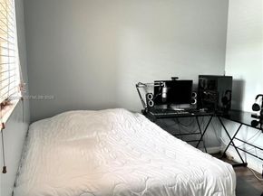 4056 Sierra Ter, Sunrise FL 33351