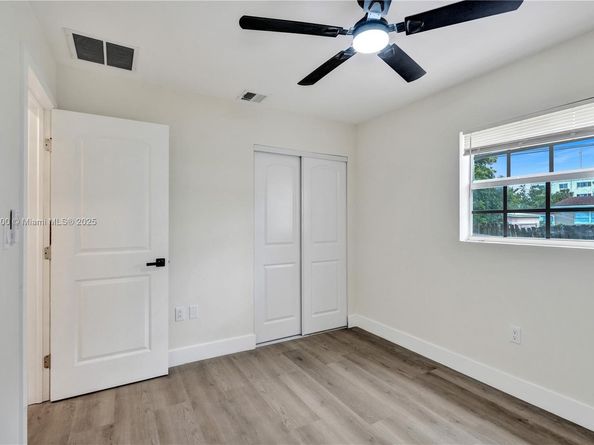 6220 NW 12th Ct, Sunrise FL 33313