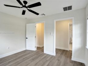 6220 NW 12th Ct, Sunrise FL 33313
