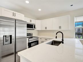 6220 NW 12th Ct, Sunrise FL 33313