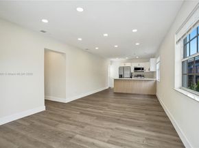 6220 NW 12th Ct, Sunrise FL 33313