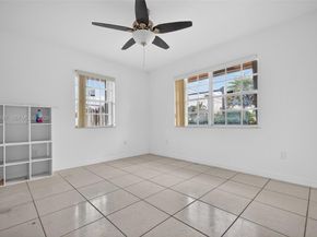 1700 SW 97th Ave, Miramar FL 33025